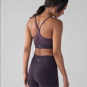 Lululemon Train Times Bra boysenberry Currant Sz 12‎
